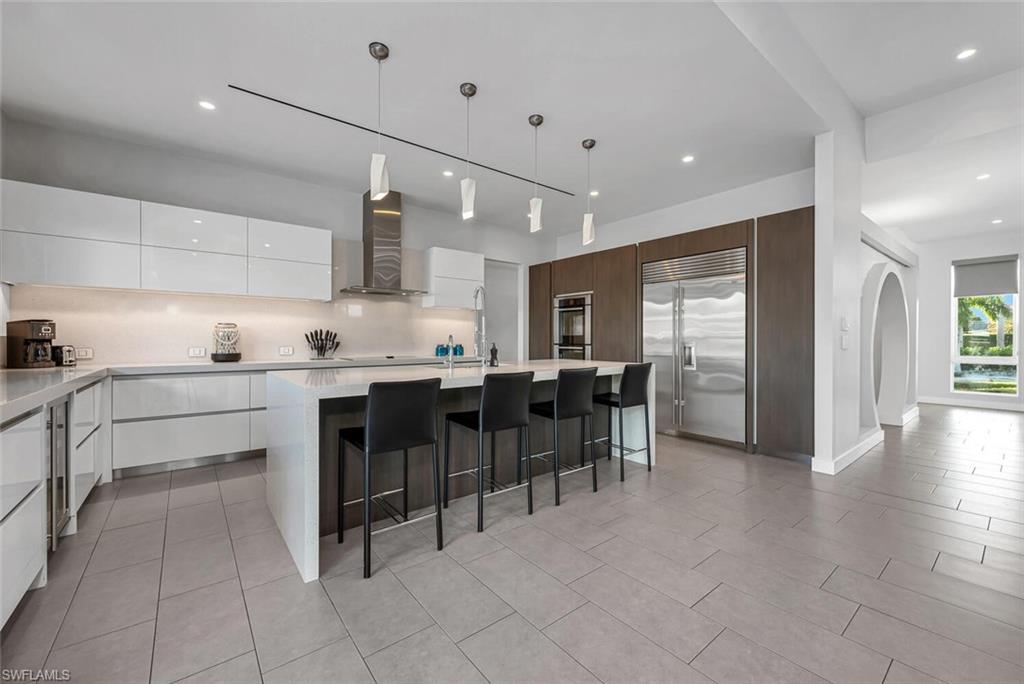 ROYAL HARBOR - Residential