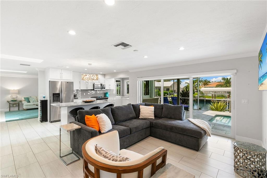 MARCO ISLAND - Residential