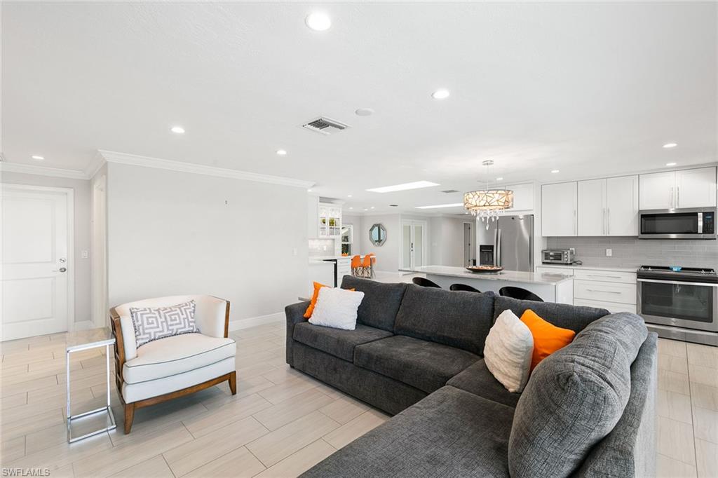 MARCO ISLAND - Residential