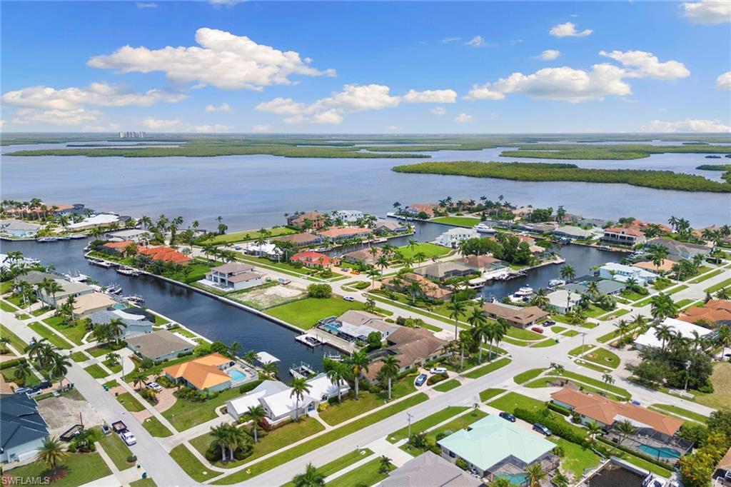 MARCO ISLAND - Residential
