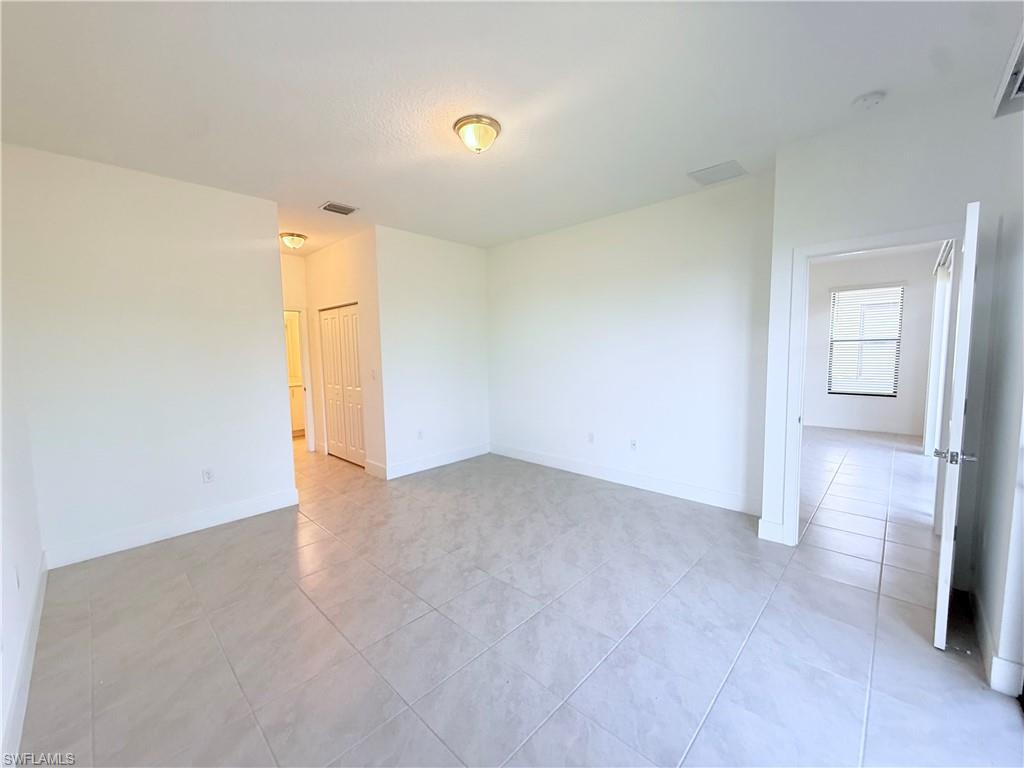 SILVERWOOD - Residential Lease