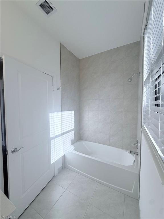 SILVERWOOD - Residential Lease