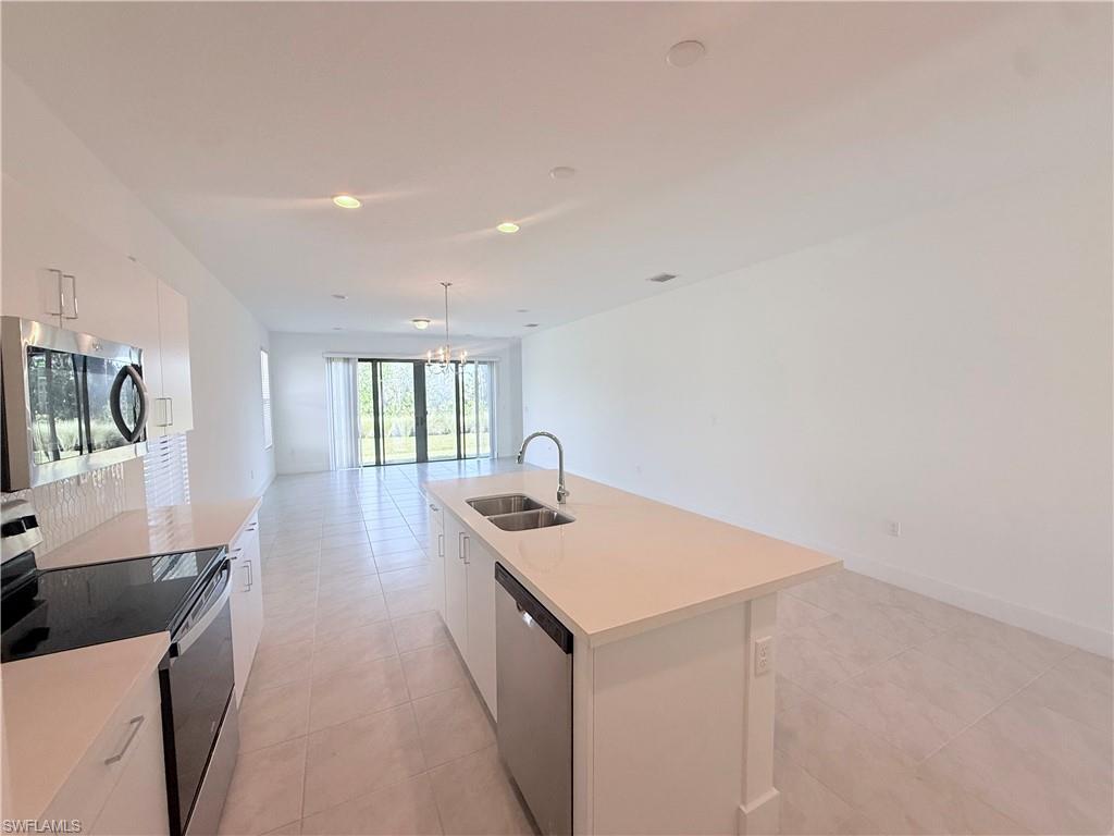 SILVERWOOD - Residential Lease