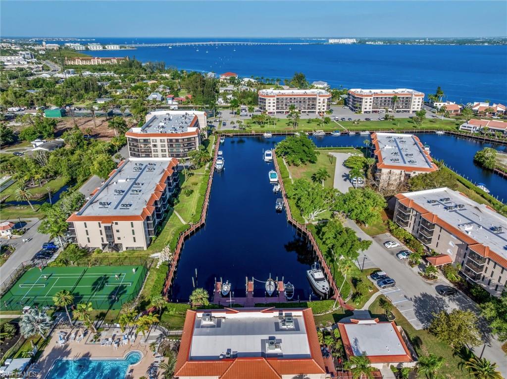 PUNTA GORDA - Residential