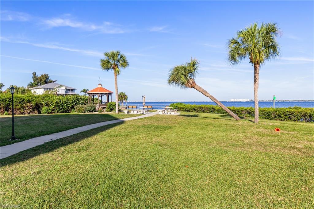 PUNTA GORDA - Residential