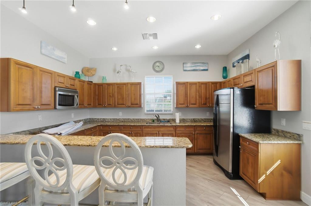 CHESAPEAKE COVE - Residential