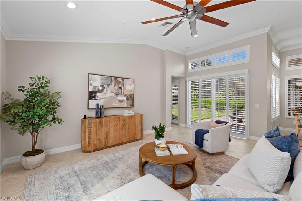 SATURNIA LAKES - Residential