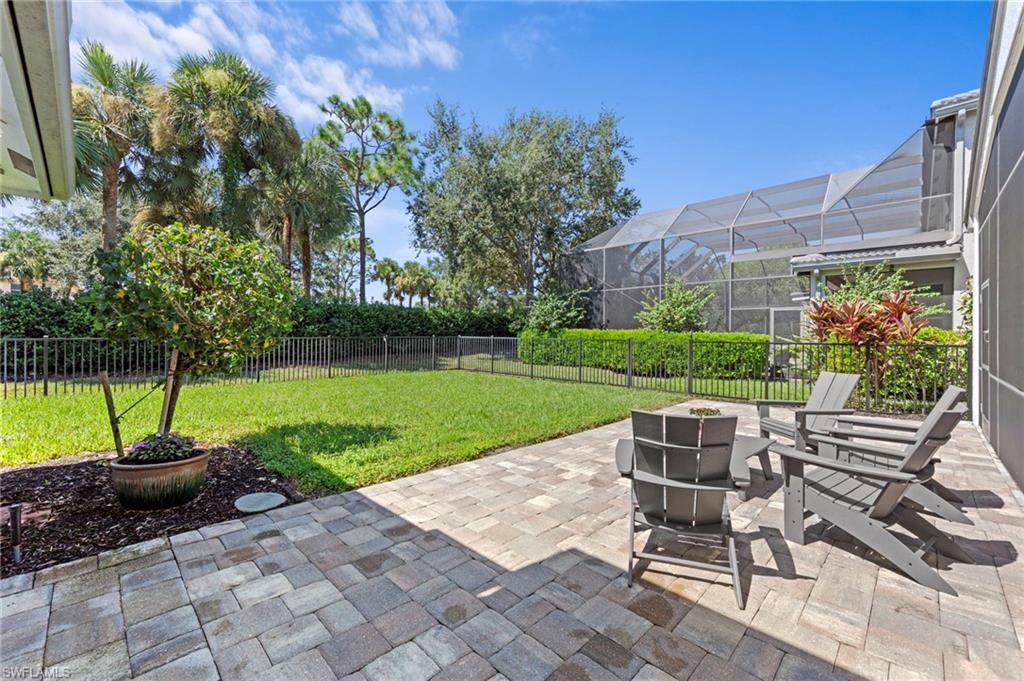 SATURNIA LAKES - Residential