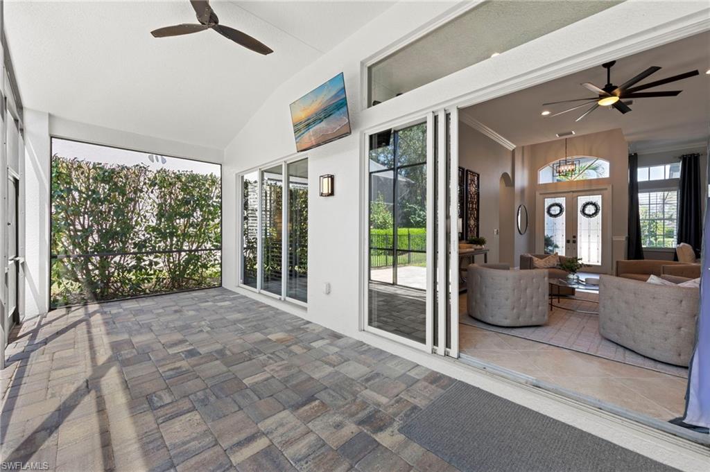 SATURNIA LAKES - Residential