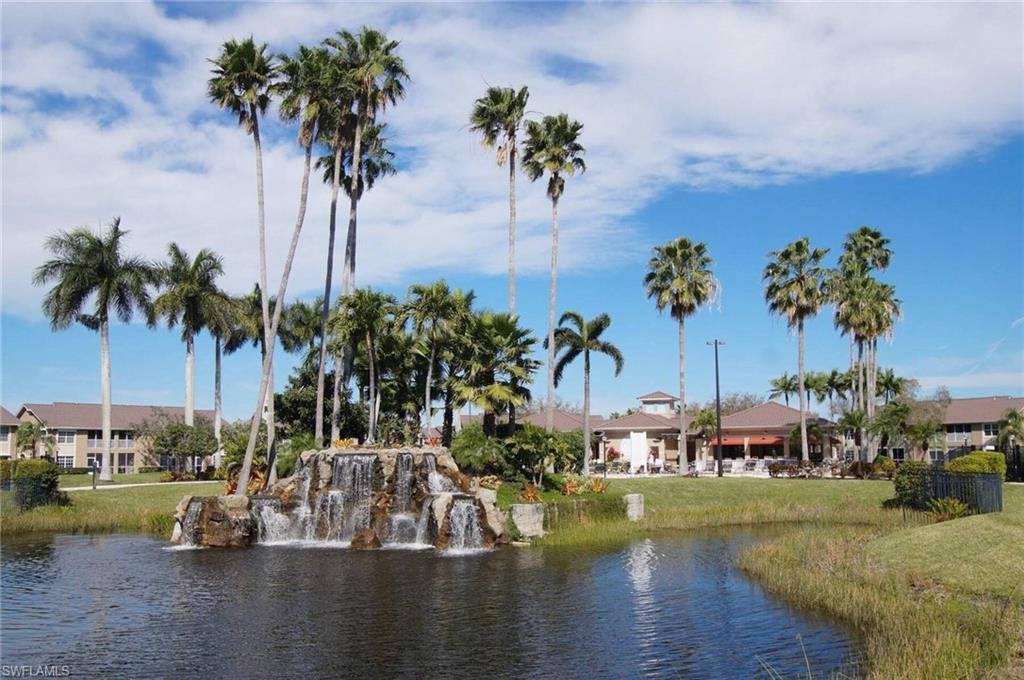 WILLOWBROOK - Residential