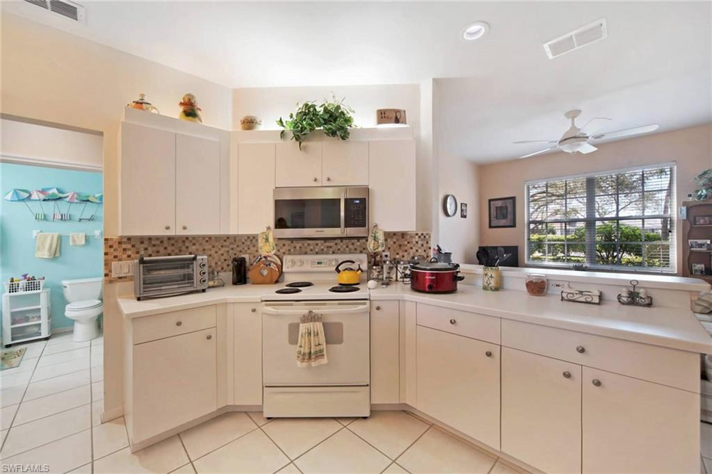 WILLOWBROOK - Residential