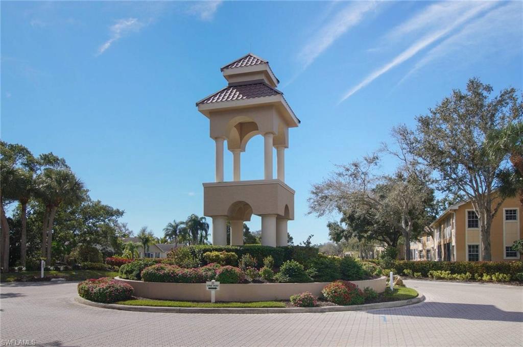 WILLOWBROOK - Residential