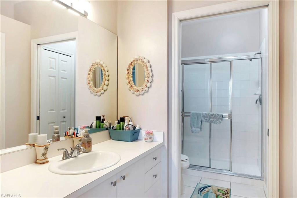 WILLOWBROOK - Residential