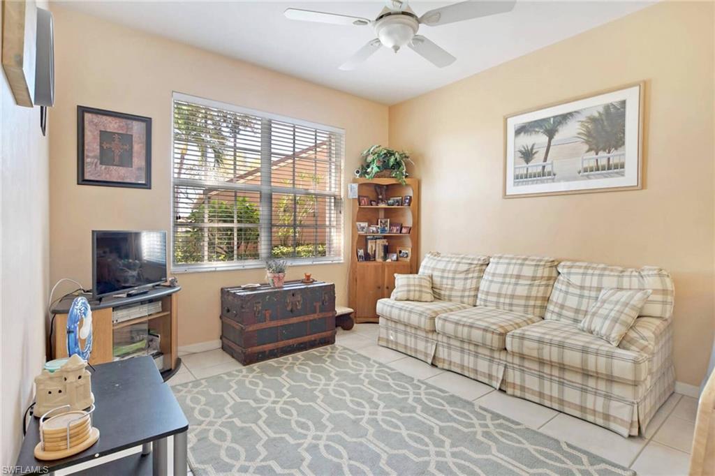 WILLOWBROOK - Residential