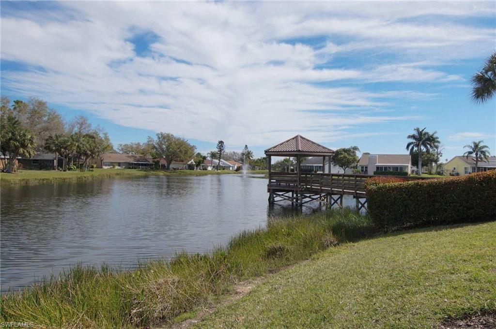 WILLOWBROOK - Residential