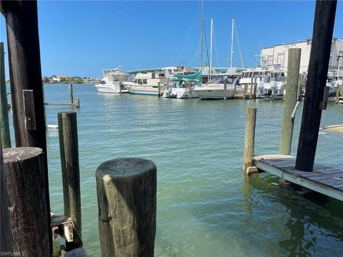 1138 Main ST FORT MYERS BEACH FL 33931