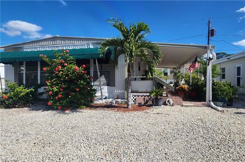 Manufactured Home in BONITA SPRINGS FL 3650 Bonita Beach RD.jpg