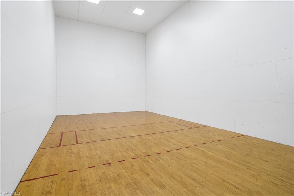 CROSS CREEK ESTATES - Residential