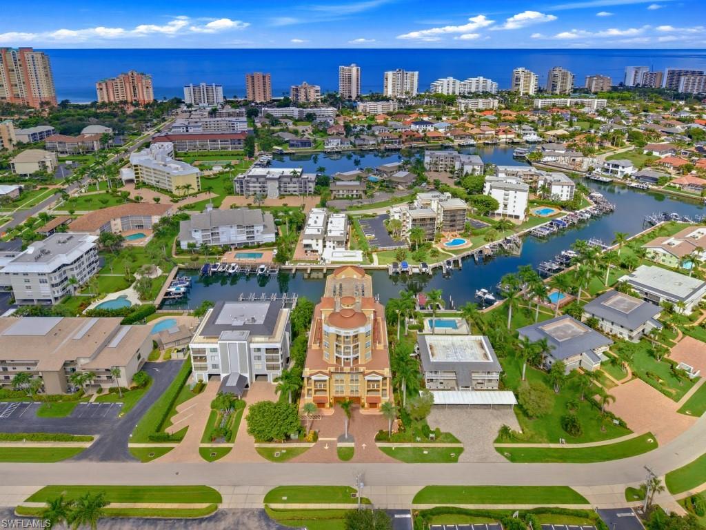 908 Panama CT 405
