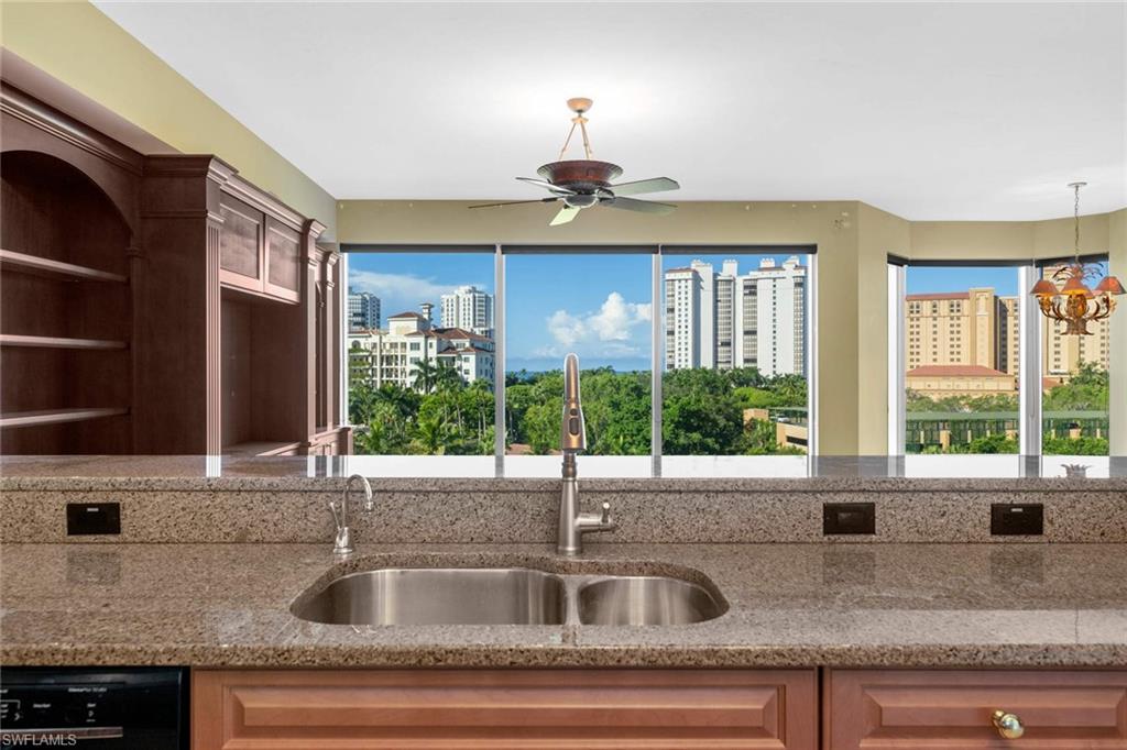 TRIESTE AT BAY COLONY - Residential