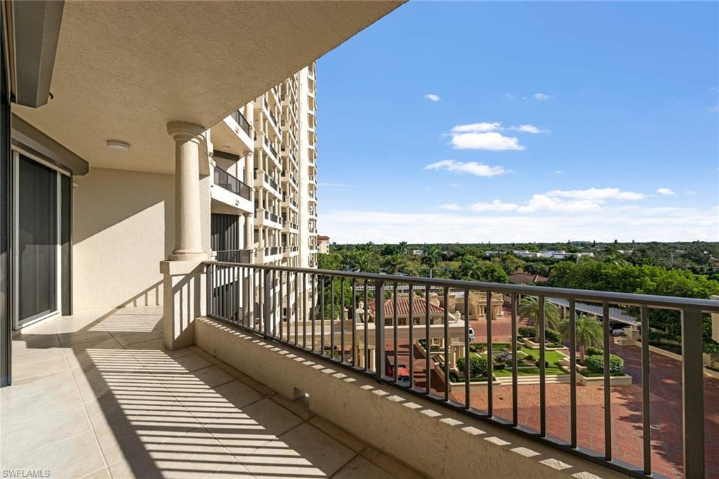 TRIESTE AT BAY COLONY - Residential