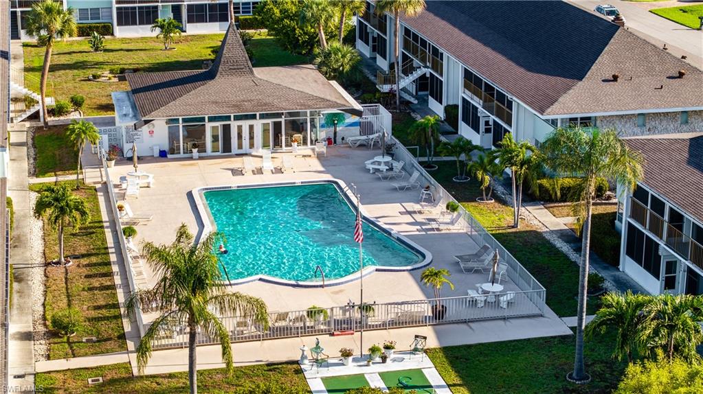 COUNTRY CLUB ESTATES CONDO - Residential