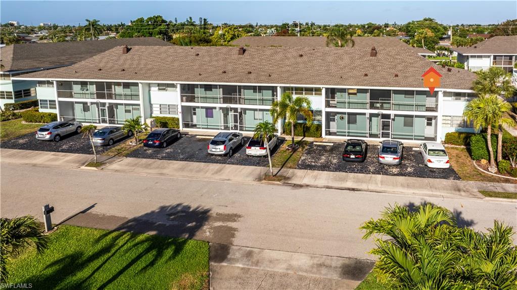 COUNTRY CLUB ESTATES CONDO - Residential