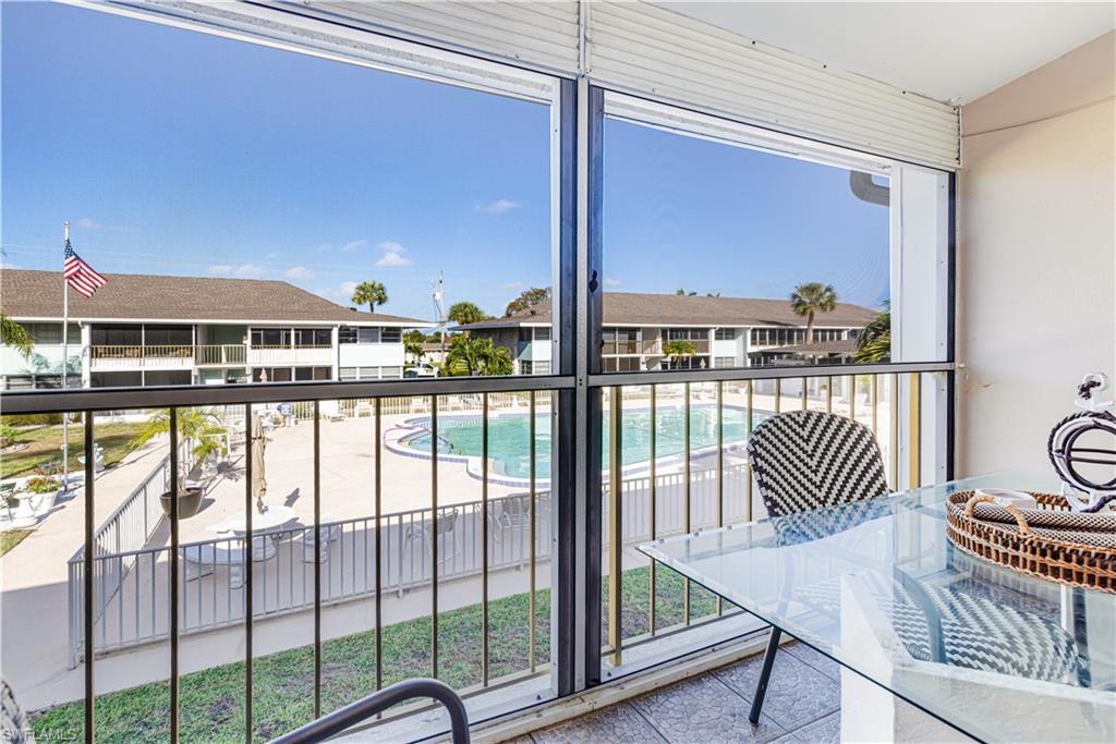 COUNTRY CLUB ESTATES CONDO - Residential