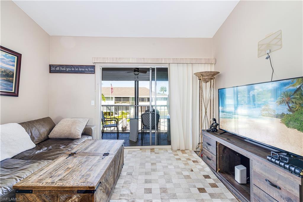 COUNTRY CLUB ESTATES CONDO - Residential