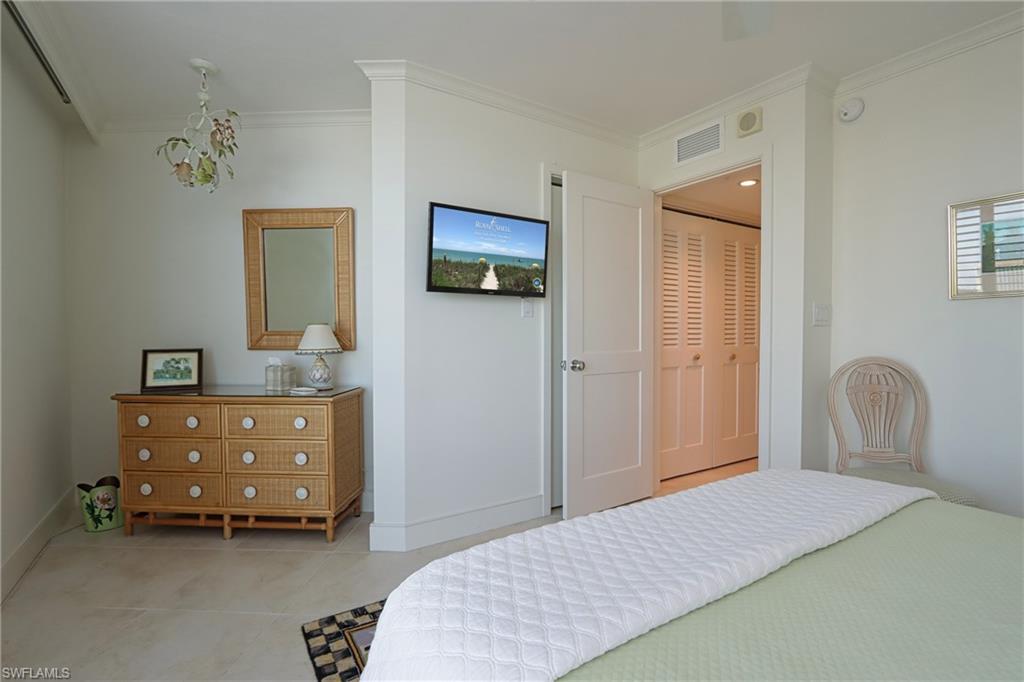 VISTAS AT PARK SHORE - Residential Lease