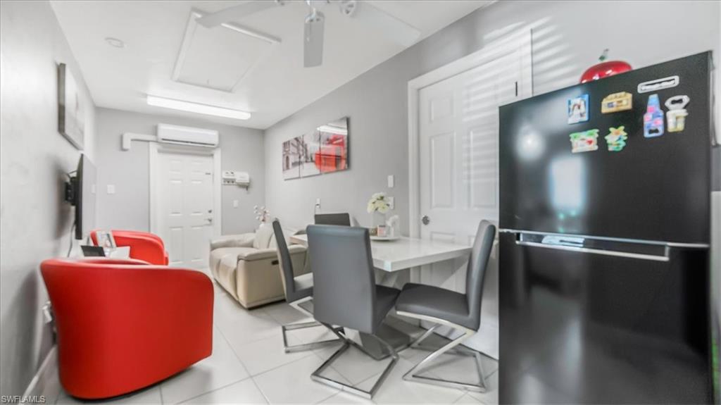 GOLDEN GATE CITY - Residential