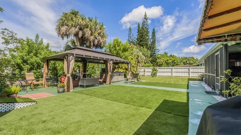 GOLDEN GATE CITY - Residential