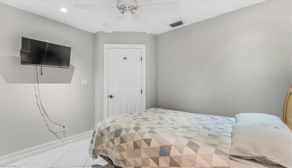 GOLDEN GATE CITY - Residential