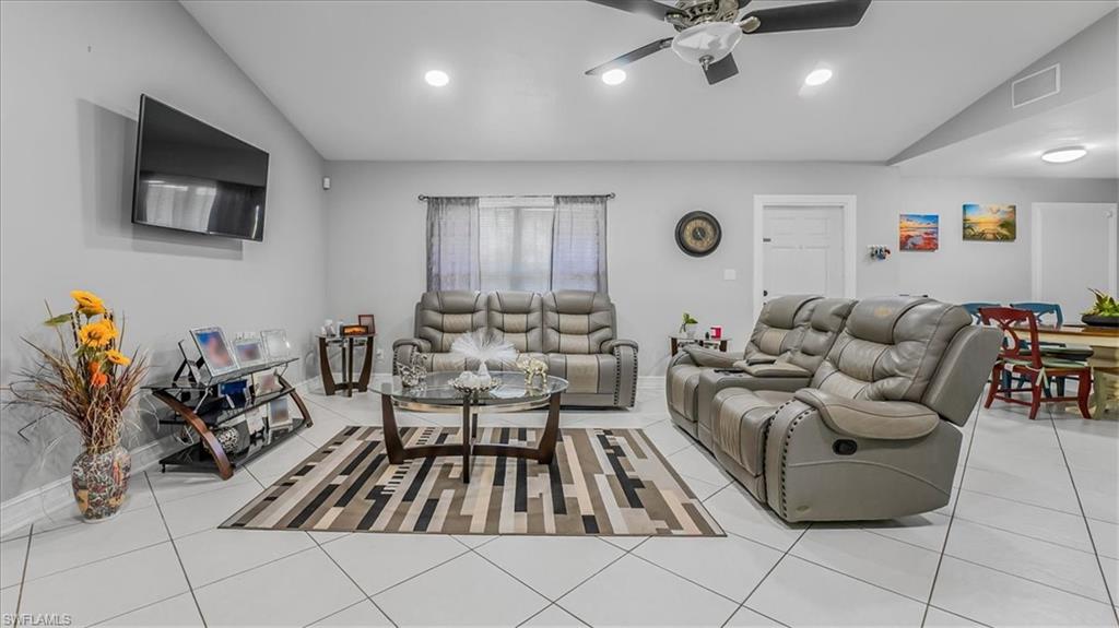 GOLDEN GATE CITY - Residential