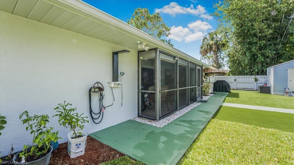 GOLDEN GATE CITY - Residential