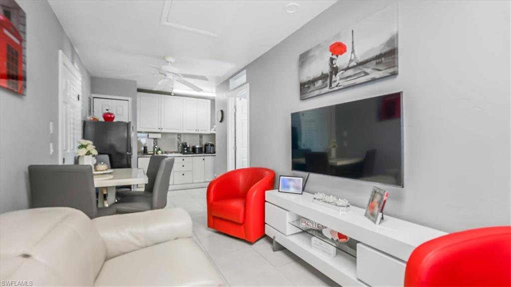 GOLDEN GATE CITY - Residential