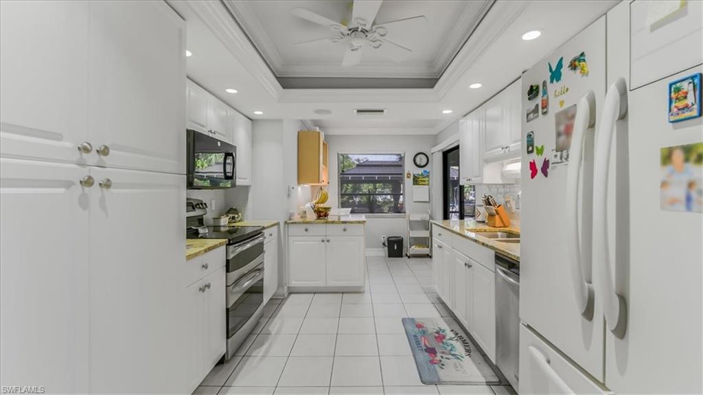 GOLDEN GATE CITY - Residential