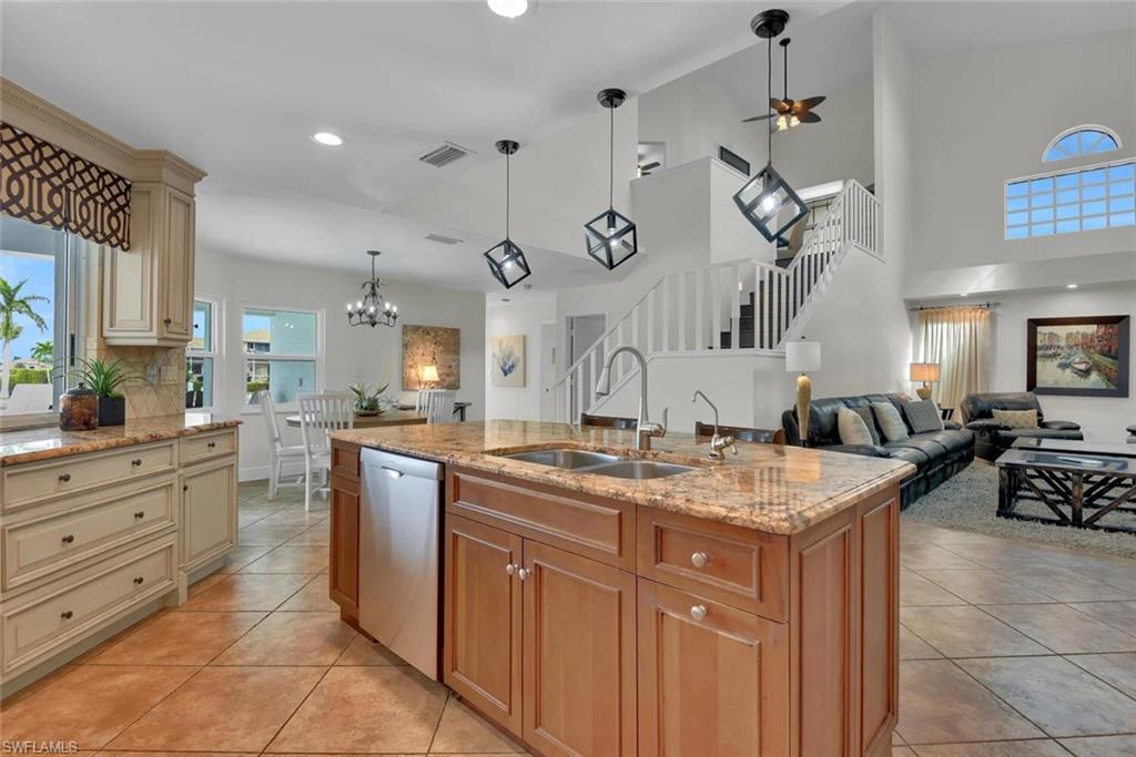 MARCO BEACH - Residential Lease