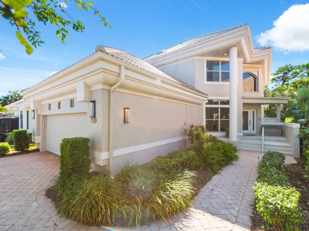 Photo of 3356 Montara DR, BONITA SPRINGS, FL 34134 (MLS # 225077275)