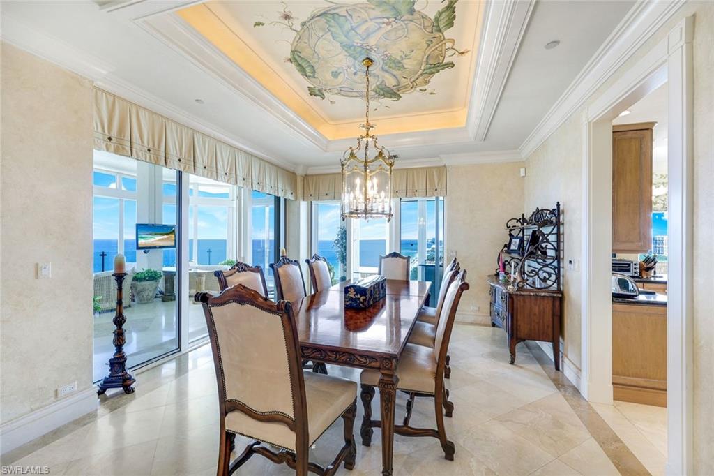 SEAPOINT AT NAPLES CAY - Residential