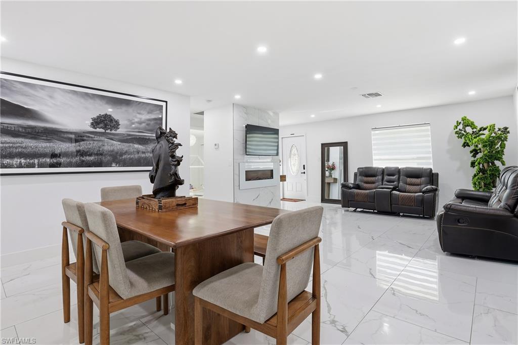 LOGAN WOODS - Residential