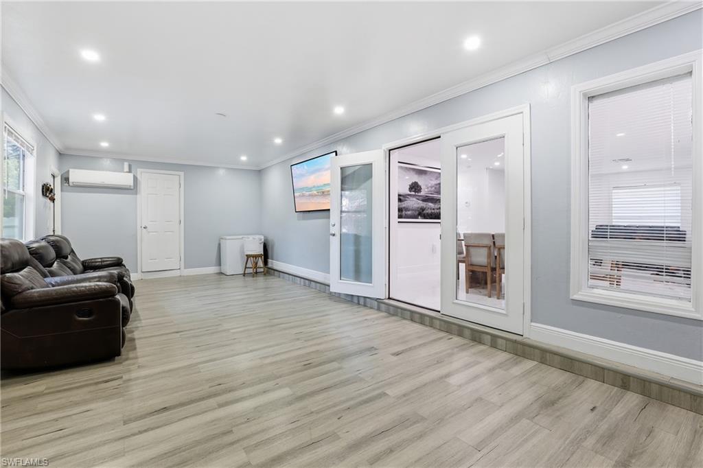 LOGAN WOODS - Residential