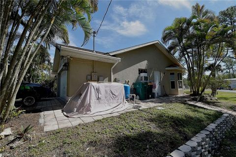 A home in NAPLES