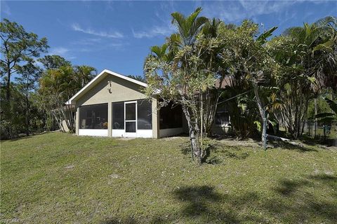 A home in NAPLES