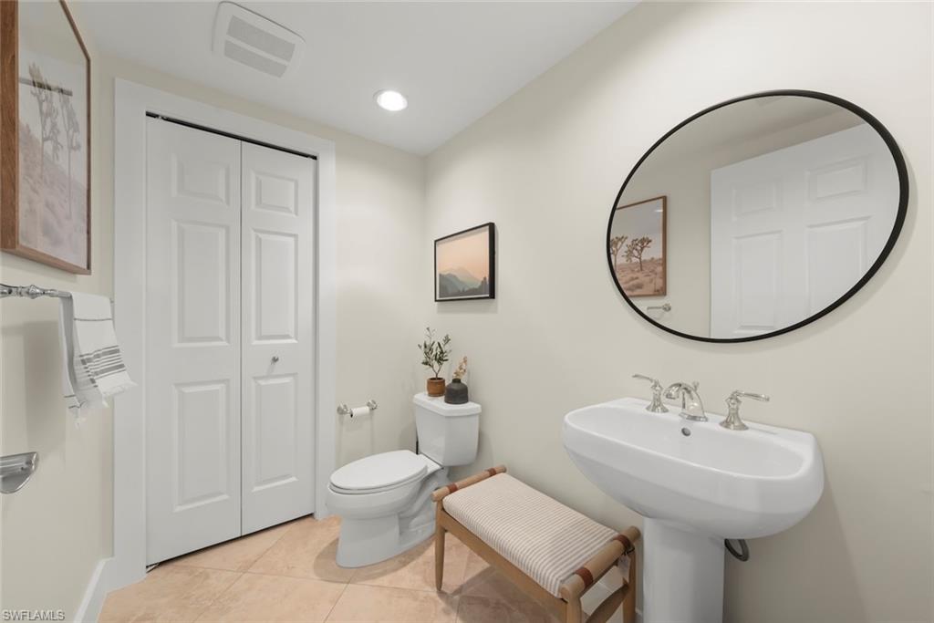 NAVONA AT THE COLONY - Residential