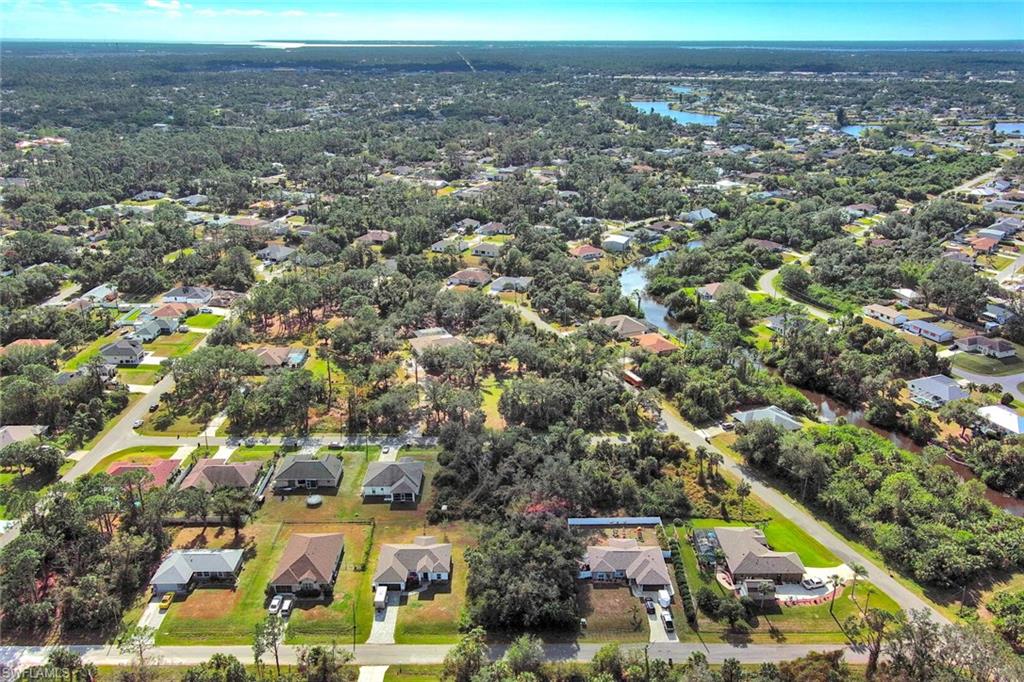 PORT CHARLOTTE - Land