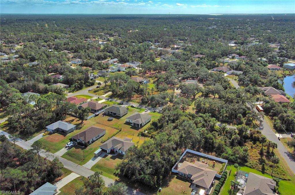 PORT CHARLOTTE - Land