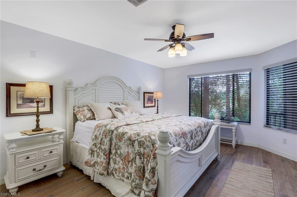 OAKWOOD VILLAS - Residential