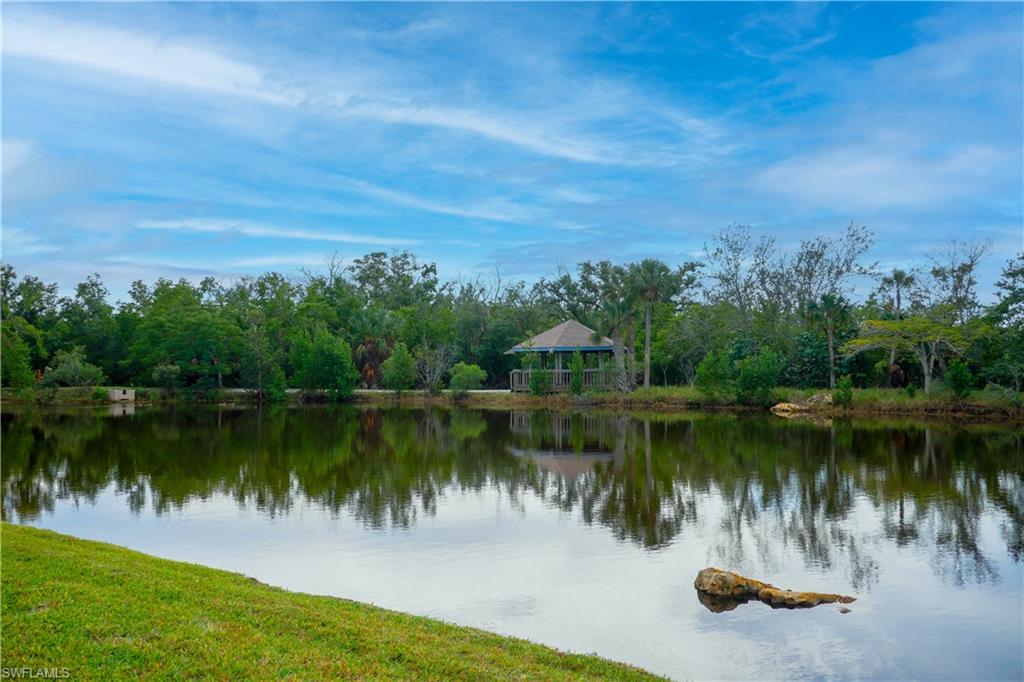 ISLAND PARK VILLAGE - Residential Lease