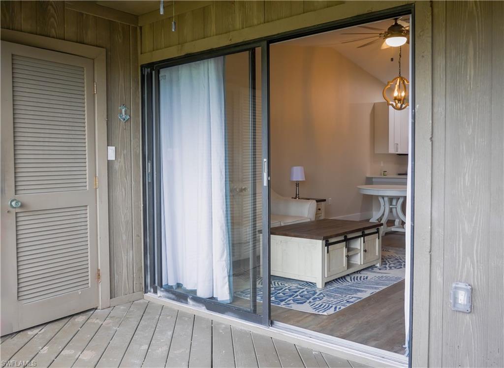 ISLAND PARK VILLAGE - Residential Lease